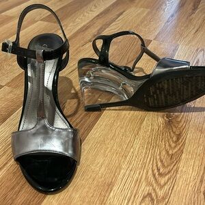Calvin Klein 7 1/2 shoe